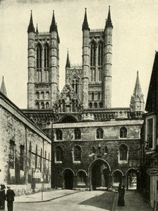 Lincoln Cathedral og The Exchequer Gate, c1948. af Unbekannt