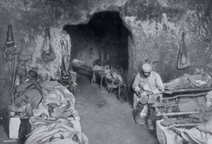 Boligkvarter i en fransk hule, Første Verdenskrig, 1915 af Unbekannt
