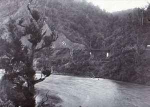 Manawatu Gorge, slutningen af det 19.-begyndelsen af det 20. århundrede. af Unbekannt