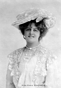 Marie Studholme 1875-1930, engelsk skuespillerinde, 1903 af Unbekannt