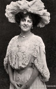 Marie Studholme 1875-1930, engelsk skuespillerinde, 20. århundrede af Unbekannt