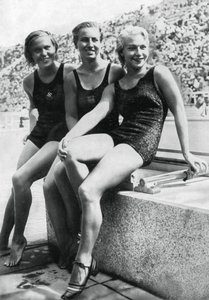 Medaljere fra dykkereventen for kvinders platform, OL i Berlin, 1936 af Unbekannt