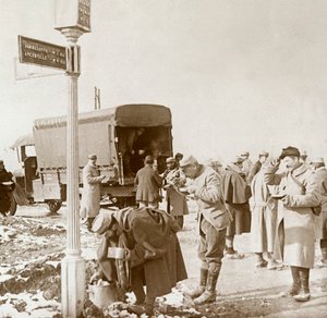 Mobilt køkken på Voie Sacrée, Verdun, Nordfrankrig, c1914-c1918. af Unbekannt