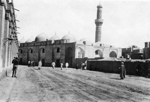 Moske på River Street, Bagdad, Mesopotamien, WWI, 1918 af Unbekannt