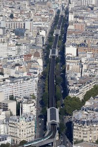 Paris by, The Metropiltain af Unbekannt