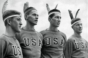 En del af den amerikanske guldmedaljevindende roning otte, OL i Berlin, 1936 af Unbekannt