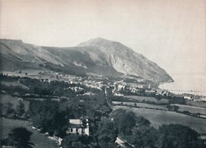 Penmaenmawr - Byen, bjerget og havet, 1895 af Unbekannt