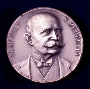 Portræt af grev Ferdinand von Zeppelin af Unbekannt