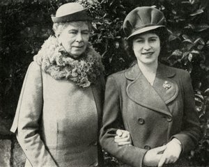 Dronning Mary med prinsesse Elizabeth, april 1944, 1951. af Unbekannt