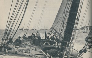 De største britiske raceryachter konkurrerer under Cowes Week, 1937 af Unbekannt