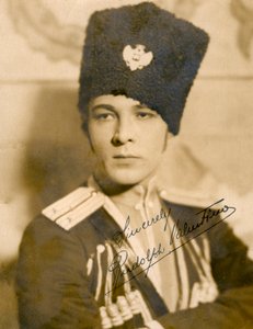Rudolph Valentino 1895-1926, italiensk skuespiller, c1920