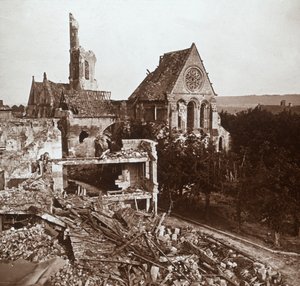 Ødelagt kirke, Vauxaillon, Nordfrankrig, c1914-c1918 af Unbekannt