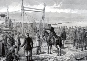 Russische Sträflinge unter militärischer Eskorte warten darauf, über den Fluss Jenissei, Sibirien, 1882, übergesetzt zu werden von Unbekannt