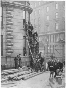Tjenere brandvæsen på Hotel Cecil, London, c1903 1903 af Unbekannt