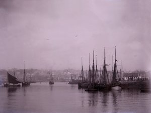 Skibe i havnen i Plymouth i Devon. af Unbekannt