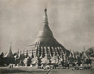 Shwedagon Pagoda, Yangon, 1900. af Unbekannt