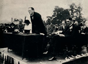 Taler på Enfield Munitions Works, 1917, 1945. af Unbekannt