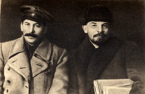 Stalin og Lenin, russiske bolsjevikiske revolutionære ledere, Moskva, Rusland, 1919 af Unbekannt