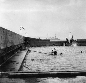 Svømmebassin, Balboa, Panama, 1931 af Unbekannt