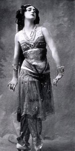 Tamara Karsavina, russisk ballerina, 1911 af Unbekannt