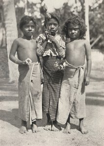 Tamulenkinder, 1926 af Unbekannt