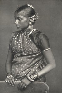 Tamulin med smykker, 1926 af Unbekannt