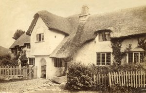 Stråtækt sommerhus, Lustleigh, Devon. af Unbekannt