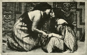 The Hongi, A Maori-hilsen, c1948. af Unbekannt