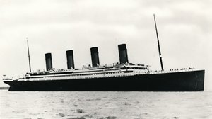 RMS Titanic forlader Southampton, 10. april 1912. af Unbekannt