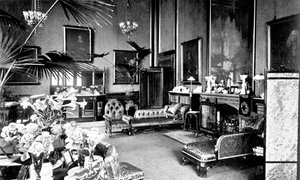 The Red Drawing Room i Speakers House, Palace of Westminster, London, c1905 af Unbekannt