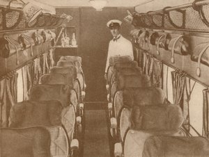 Der Salon eines London-Paris-Flugzeugs, 1927 von Unbekannt