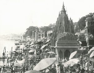 Vishnu-dammen og Ghat, Benares, Indien, 1895. af Unbekannt