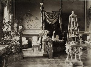 Udstillingen af den russiske kejserfamilies Fabergé-samling på Dervis Mansion i St. Pete af Unbekannt
