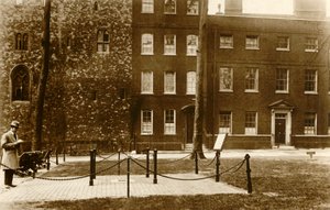 Tower of London. Stilladspladsen, c1910. af Unbekannt
