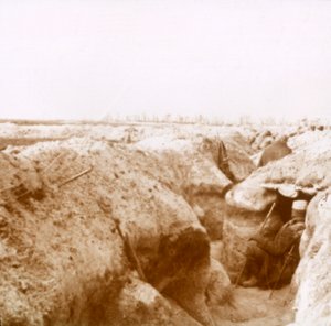 Skyttegrave, Champagne, Nordfrankrig, c1914-c1918 af Unbekannt