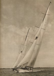 To berømte yachter i en spændende konkurrence, 1936 af Unbekannt