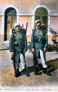 To franske fremmedlegionærer, det 20. århundrede af Unbekannt