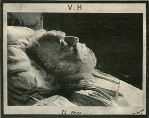 Victor Hugo efter døden, 1885, 1902. af Unbekannt