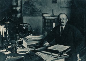 Vladimir Ilich Lenin, russisk bolsjevikleder, Moskva, Rusland, 7. oktober, 1922 af Unbekannt