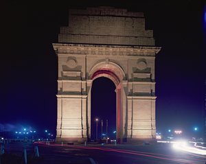 All India War Memorial Arch, New Delhi af Sir Edwin Lutyens (1869-1944) af Unbekannt Unbekannt