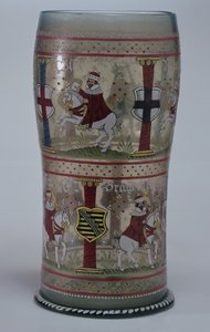 Kurfuersten Hupen (tysk valgglas) emaljeret med scener af kejser og syv kurfyrste, der rider på hvide heste, bøhmisk, 1625 af Unbekannt Unbekannt