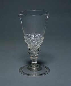 Blyglasbæger: Facon de Venise, ca. 1680 af Unbekannt Unbekannt