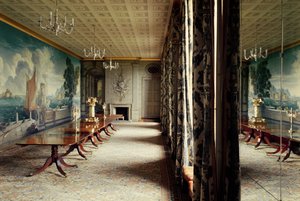Spisestuen ved Plas Newydd, Anglesey, viser vægmaleri af Rex Whistler (1905-44) 1936