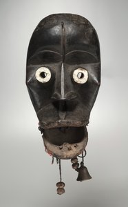 Ansigtsmaske, begyndelsen af 1900-tallet af Unbekannt