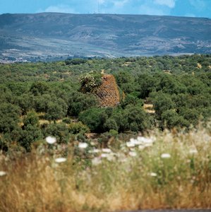 Italien, Sardinien-regionen, Oristano-provinsen, Nuraghe Crabia af William M. Timlin