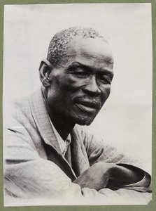 Khama, ca. 1910 (gelatinesølvtryk) af Unbekannt
