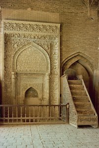 Mihrab (bøn niche) og minbar (prædikestol) i Sultan Uljaytu værelse, sandsynligvis 13./14. århundrede (foto) af Unbekannt