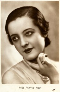 Miss France 1932 (postkort) af Unbekannt
