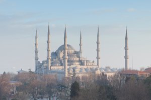 Panoramaudsigt over den blå moske kort før solnedgang, Istanbul, Tyrkiet (foto) af Unbekannter Künstler