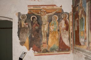 Saint Pietro og Paolo kirken, Valvasone, Friuli, Italien (fresco) af Benjamin Baud
